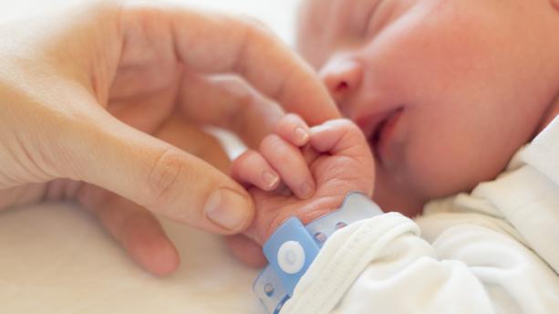 Alger : un nourrisson de deux mois succombe à la Covid-19