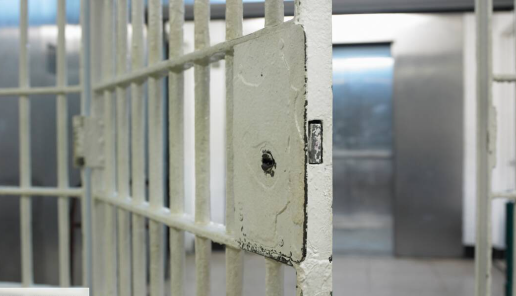 رغم مراسلات، توصيات وقلق هيئة الامم المتحدة : تمديد النظر لبروفيسور ونشطاء بالاغواط في قضية شبهة إرهاب