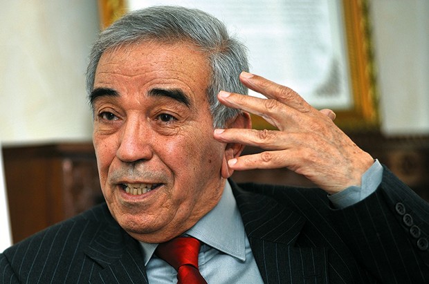 بعد تعيينه سيناتورا، هل سيكون دحو ولد قابلية منافسا لصالح قوجيل