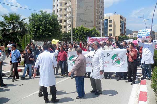 مشروع قانون ممارسة الحق النقابي: عقوبات بالسجن تسقط رواية احترام الاتفاقية الدولية 87