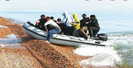 حراقة/إسبانيا: وصول 46 جزائريًا خلال الـ 48 ساعة الأخيرة من بينهم أطفال واعتقال شخص واحد