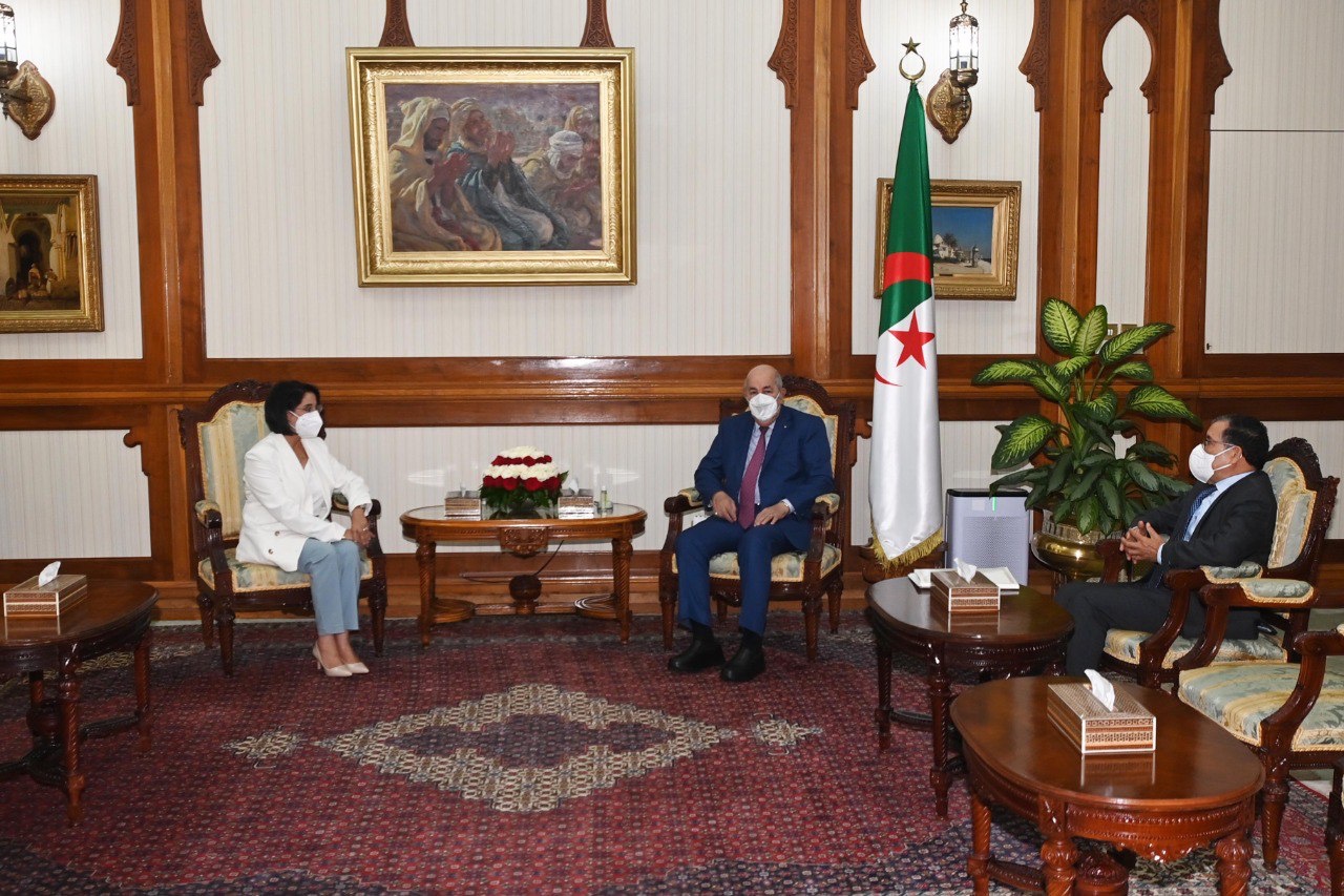 عبارة “لمّ الشمل” لأوّل مرّة في قصر المرادية.. دون جديد!