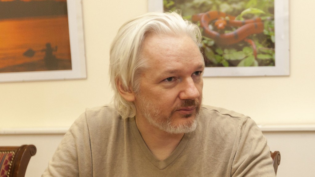 WikiLeaks : le gouvernement britannique confirme l’extradition de Julian Assange aux USA