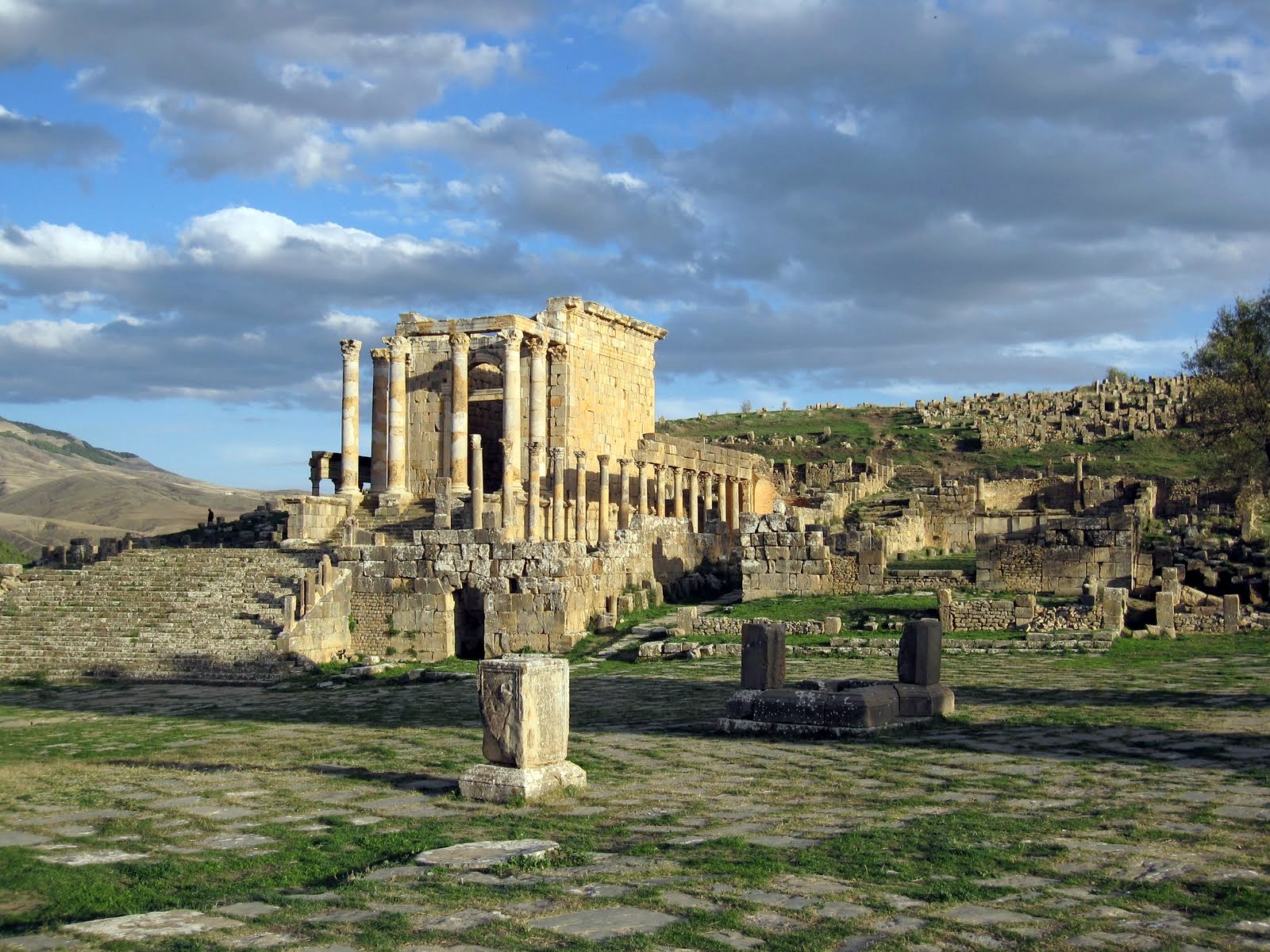 Comment (re) mettre en valeur le patrimoine historique algérien 