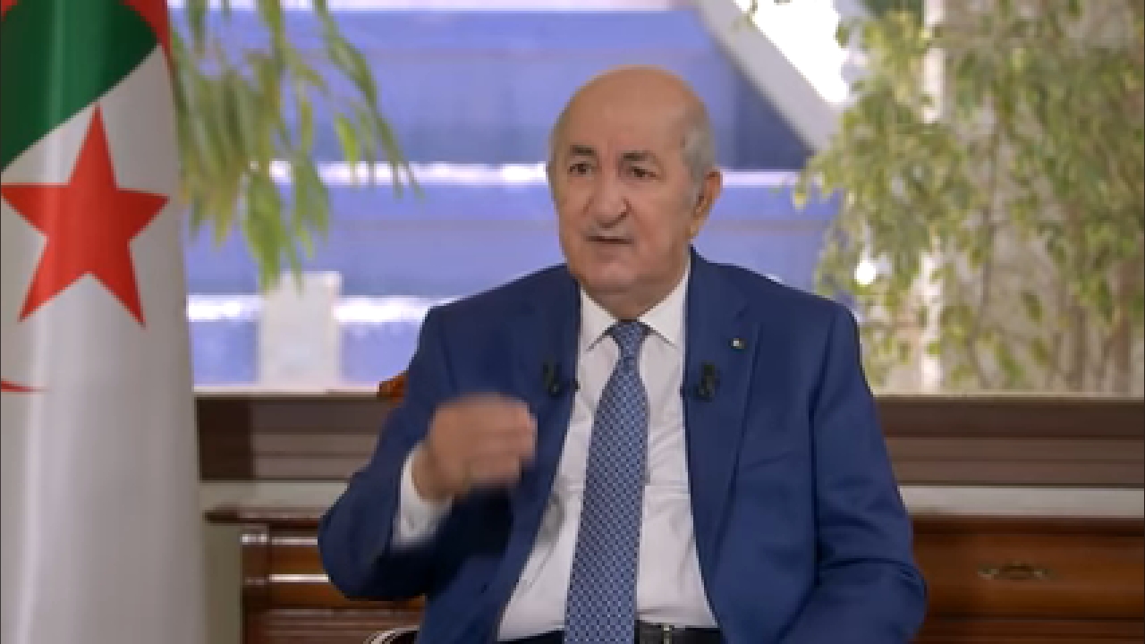 لا إفراج عن معتقلي الرأي: تبون يكشف حقيقة مبادراة لم الشمل وتدريس الإنجليزية ورفع الأجور