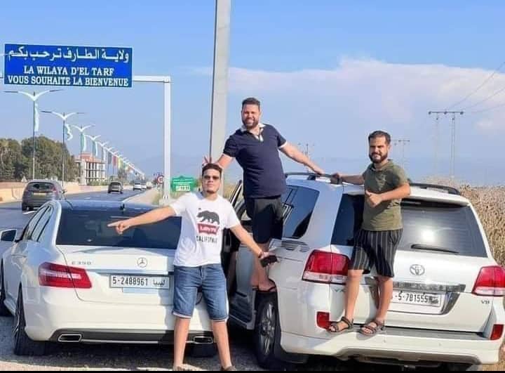 ماذا وراء إقبال الليبين على السياحة بالجزائر..مدون ليبي شهير يشرح الأسباب