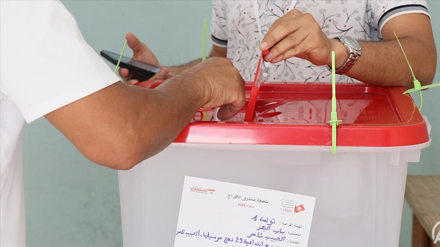 Campagne pour les législatives en Tunisie : plusieurs infractions enregistrées  