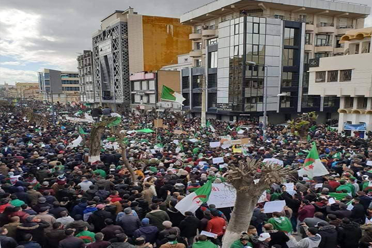 ليست “الماك” ولا “رشاد”: قضاء باتنة يلتمس الإعدام و20 سنة حبس ضّد حراكيين متابعين بالانخراط في منظمة إرهابية””