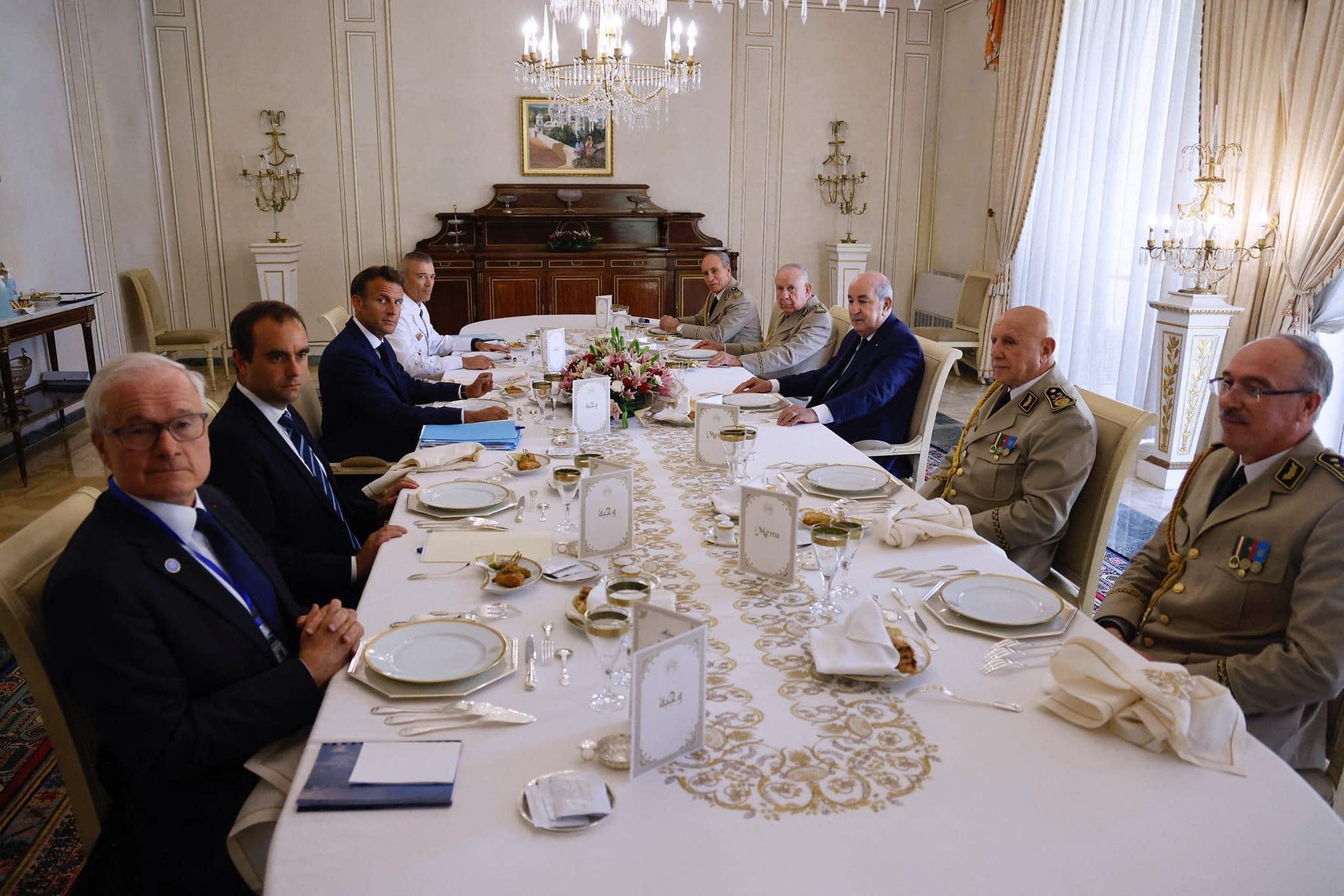 إعلان الجزائر للشراكة مع فرنسا: إجتماع أمني كل سنتين ومجلس أعلى للتعاون لدى رئيسي البلدين