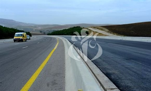 Autoroute est-ouest: interdiction de la circulation des poids-lourds dans la direction Bouira-Alger
