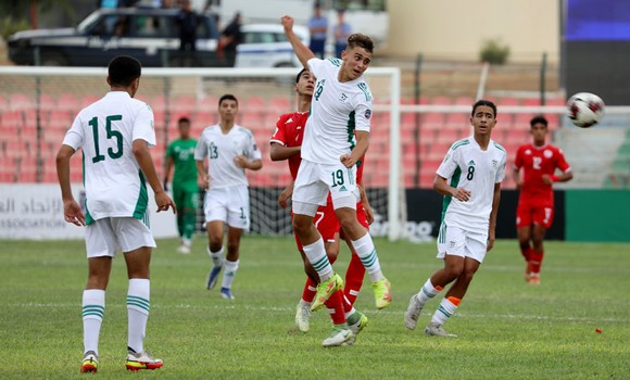 الخضر في نهائي كأس العرب للناشئين وسيواجهون المغرب