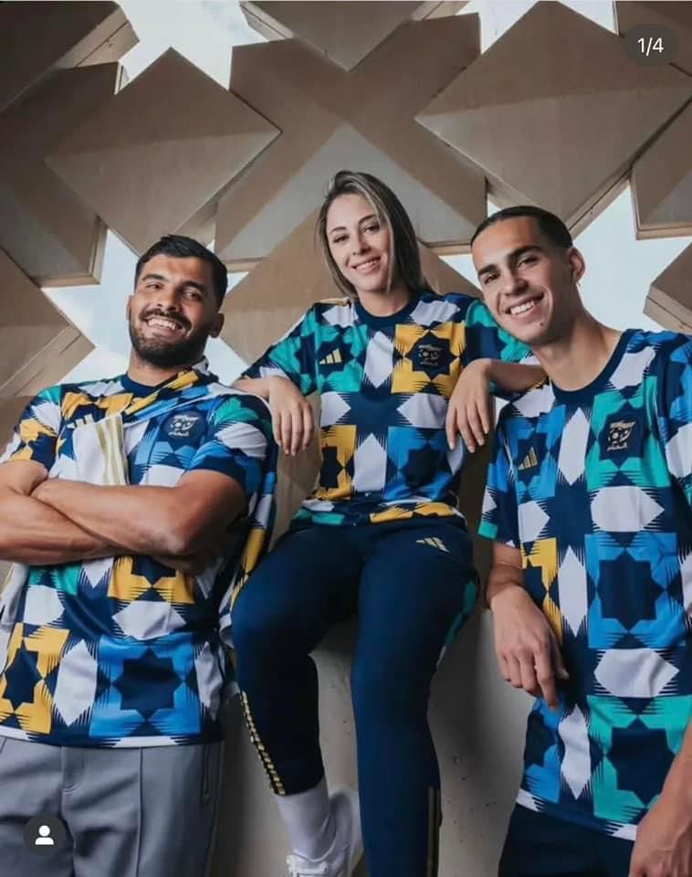 المغرب يتهم و يدعي سرقة الخضر ل”موروثه الثقافي” في قميص الاحماءات الجديد !!