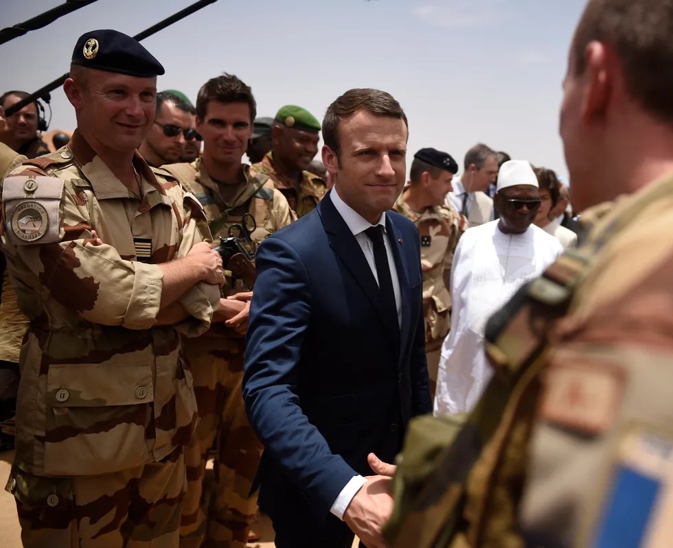 ماكرون يُعلن رسميا انتهاء عملية “برخان” في مالي وسط تدهور الوضع بغاو