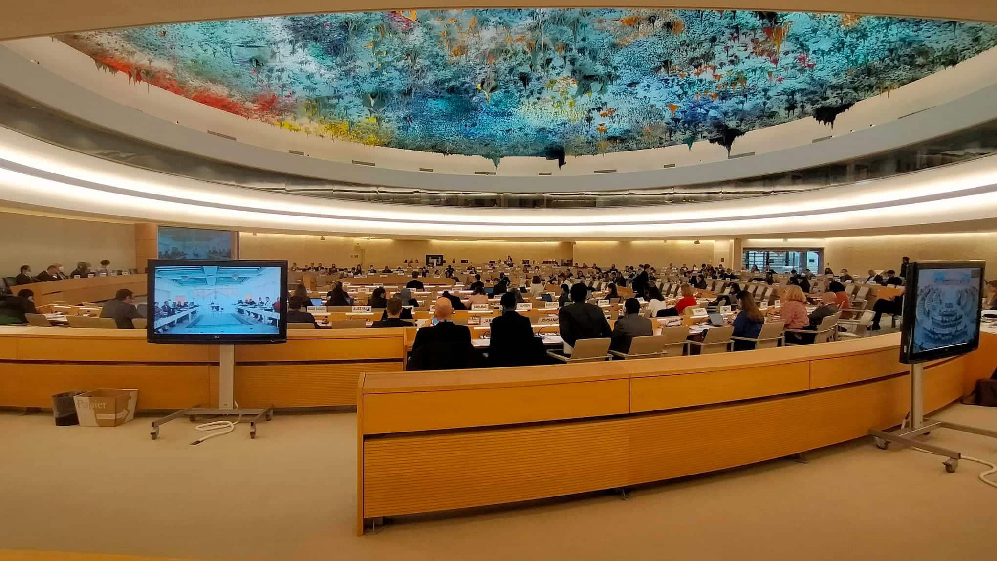 دول غربية تدعو تونس لضمان حرية التعبير ووقف محاكمة المدنيين في محاكم عسكرية