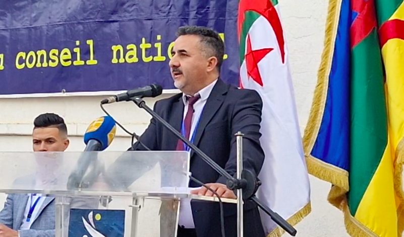 عثمان معزوز: “الأرسيدي لن يرضخ.. وإذا كانوا ينوون دفعنا للسرية فليسترجعوا اعتمادهم”