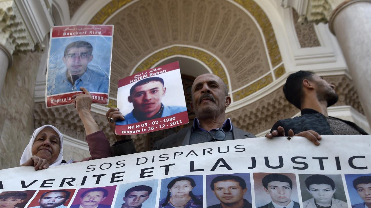جمعية “أس أو أس مفقودين” : “السلطات ترغب الآن في “نفينا من الوجود.. زمن الحزب الواحد يعود في الجزائر