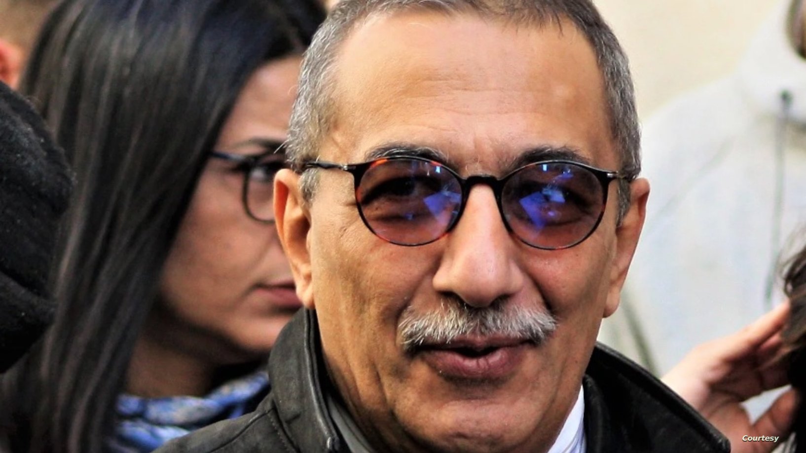 إعلام: الخارجية الأمريكية تعلق على سجن الصحفي القاضي إحسان