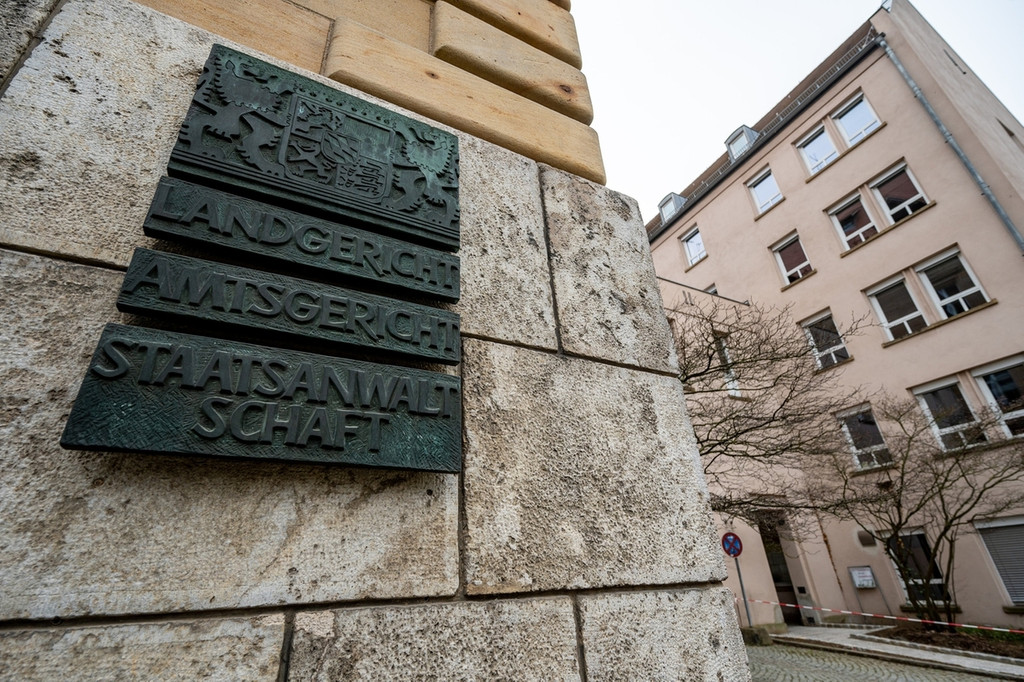 هرب من نافذة محكمة ألمانية: الشرطة الفرنسية تُلقي القبض على سجين جزائري مبحوث عنه منذ أيام