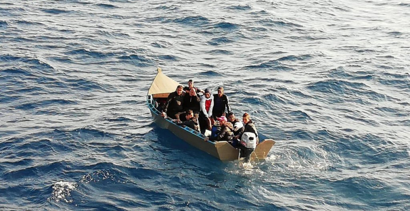 كانوا يحضرون للهجرة نحو أوروبا: إيداع 12 حراقاً مغربياً الحبس الإحتياطي بشلف