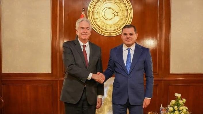 لأول مرة: مُدير المخابرات الأمريكية يلتقي الدبيبة وحفتر بليبيا