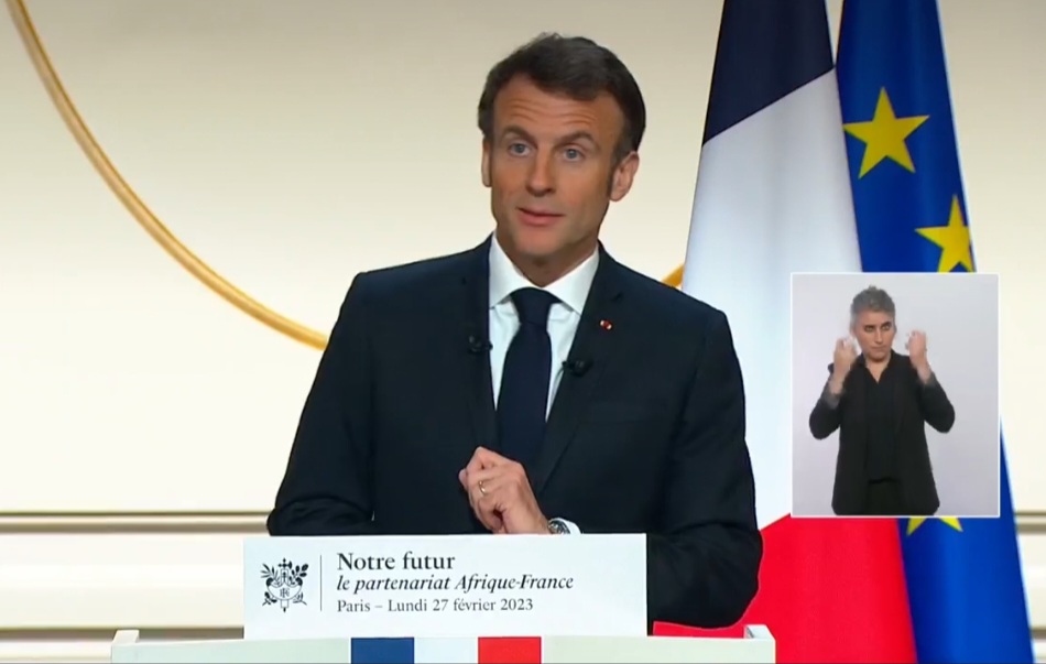 ماكرون حول ما أثارته قضية أميرة بوراوي: أثق في تبون وسأواصل