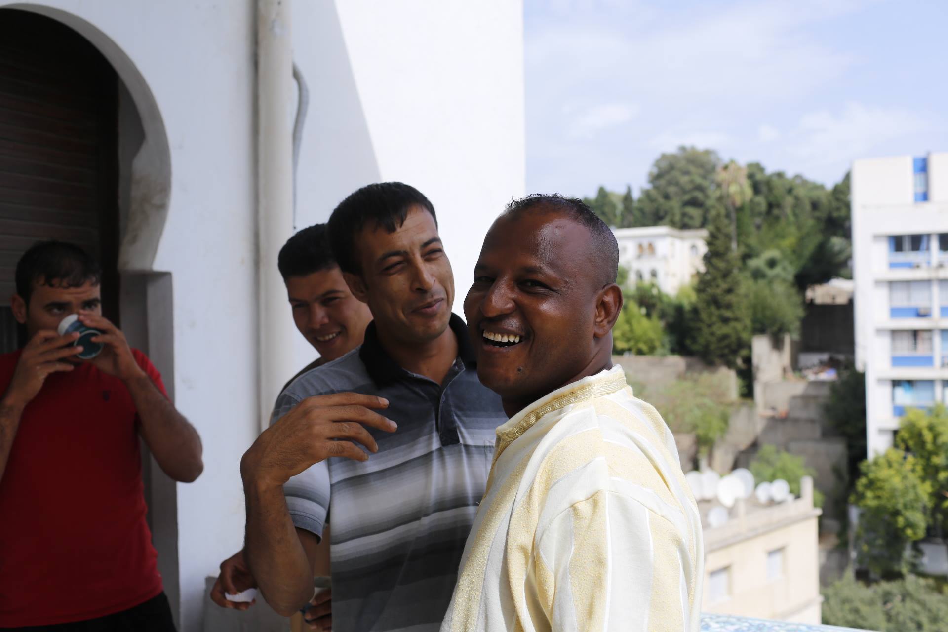 الناشط محاد قاسمي يقرر الدخول في إضراب عن الطعام بسجن أدرار