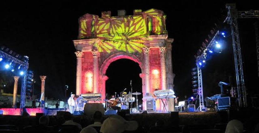 إلغاء مهرجان جميلة بسطيف تضامناً مع عائلات ضحايا الحرائق