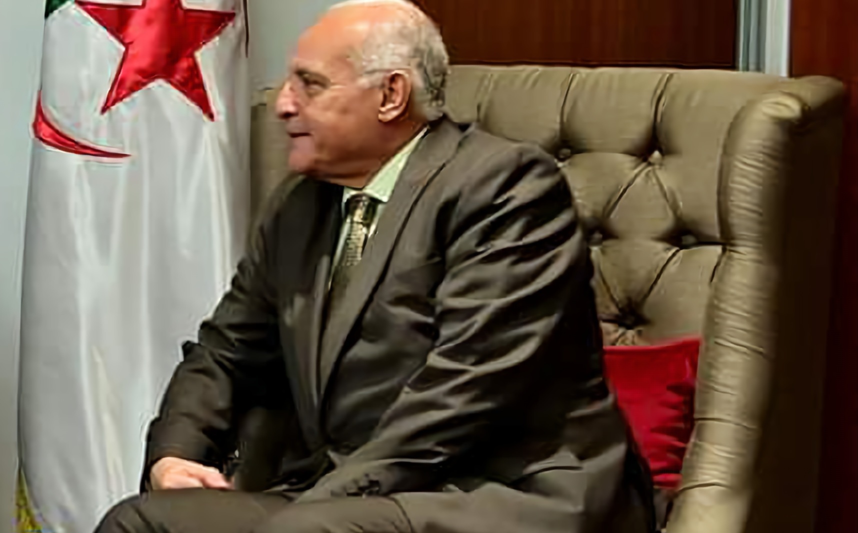 إحترام النظام الدستوري وإعادة بازوم والحل السياسي… أولويات الجزائر في النيجر حسب عطاف