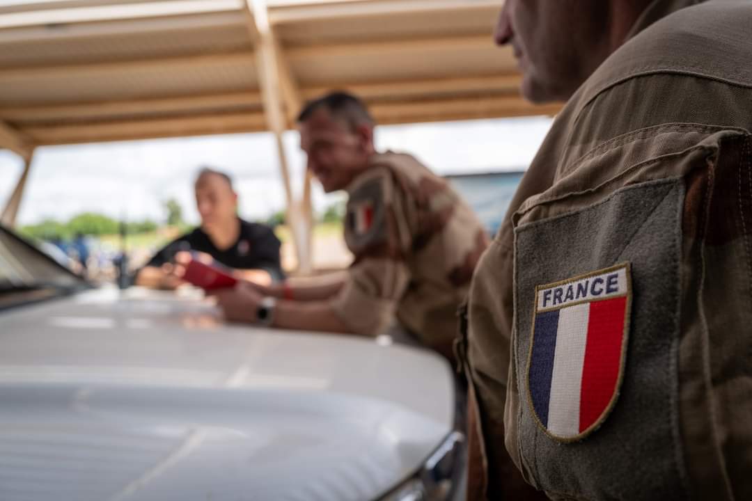 رويترز: فرنسا تنفي طلب فتح الأجواء الجزائرية للتدخل العسكري في النيجر