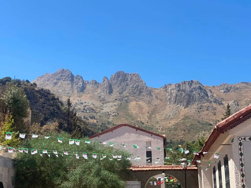 مأزق السلطة