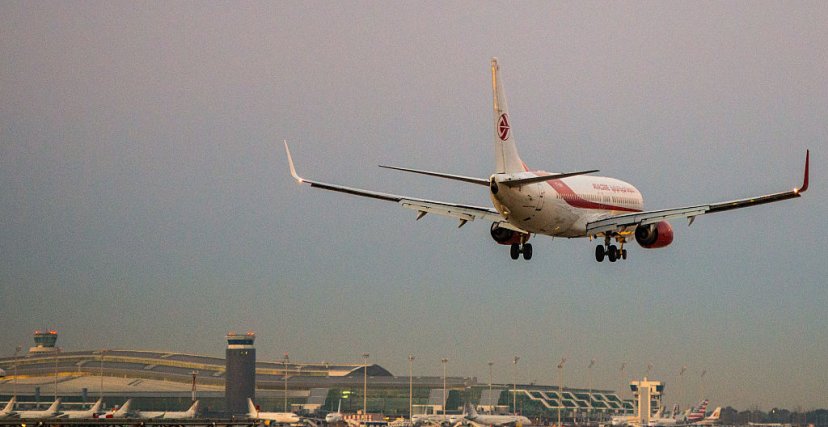 الجوية الجزائرية تبرمج رحلات إضافية نحو فرنسا