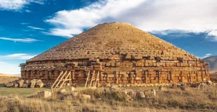 تمهيداً لترميمه: خبيران أميركيان يعاينان المعلم الأثري إيمدغاسن بباتنة