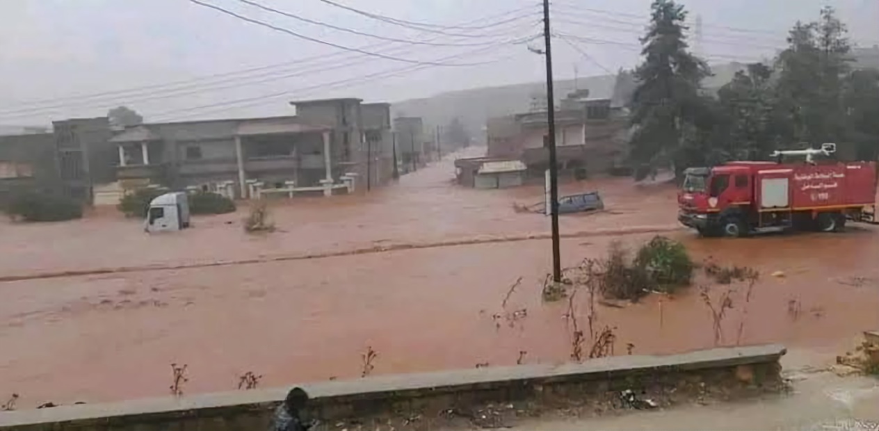 مصر في حالة تأهب: 25 قتيلا حصيلة عاصفة “دنيال” شرق ليبيا