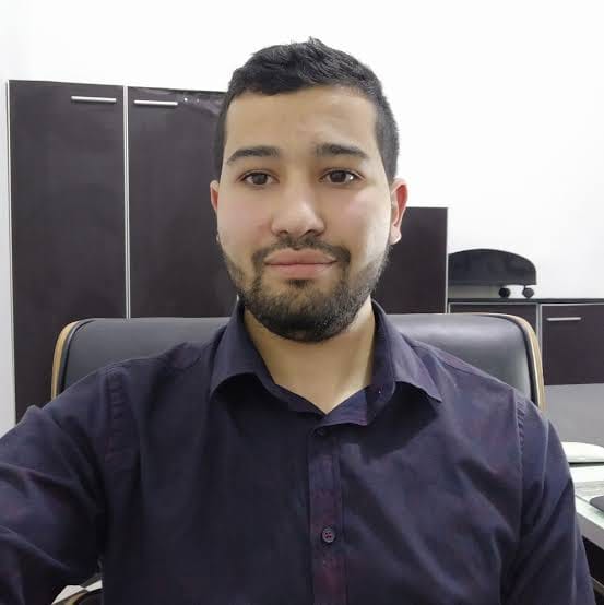 رفض طلب الإفراج عن الصحفي بن جامع بعد خطأ إجرائي والمحامي ينتفض