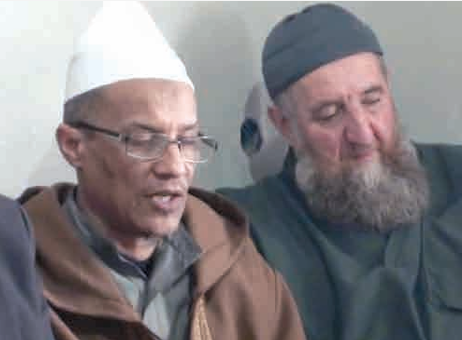 حملة إعتقالات في صفوف إطارات “الفيس” المُنحل بعد إصدار بيان صحفي