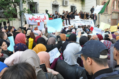 وزارة العمل تمهل النقابات 4 أيام للمطابقة مع القانون الجديد