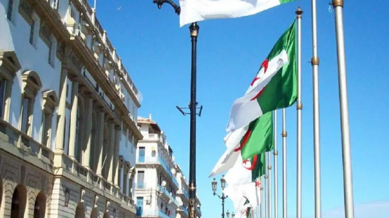 Sénat : les textes de lois relatifs à la protection des terres de l’Etat et le foncier économique adoptés