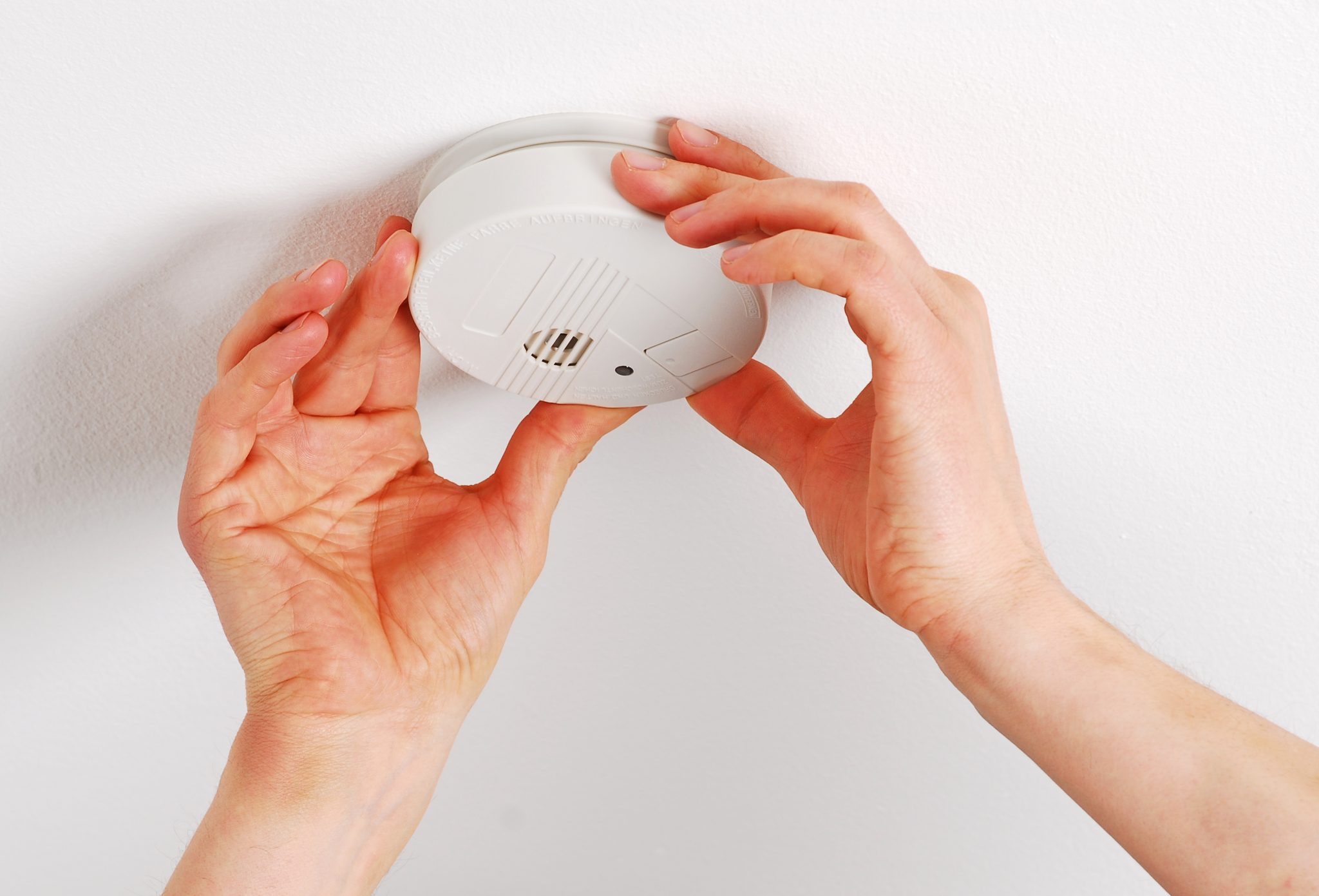 Détecteurs de monoxyde de carbone : quatre marques retirées du marché