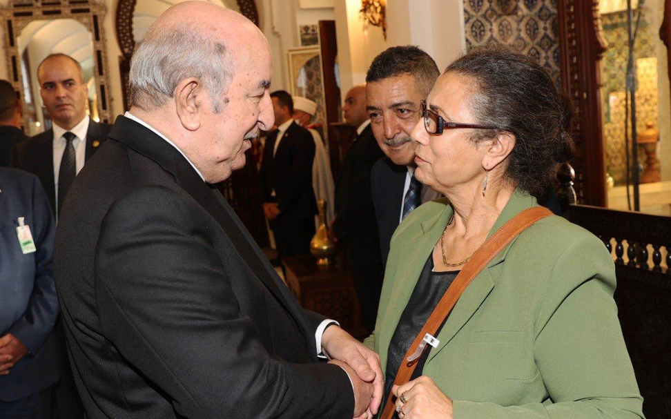 الرئاسة تُرسل دعوات للقاء أحزاب المعارضة..التفاصيل