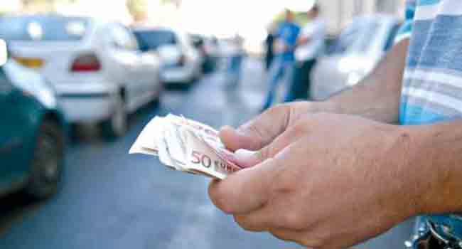 Marché noir des devises : le ministre des Finances reconnait l’impuissance de l’Etat