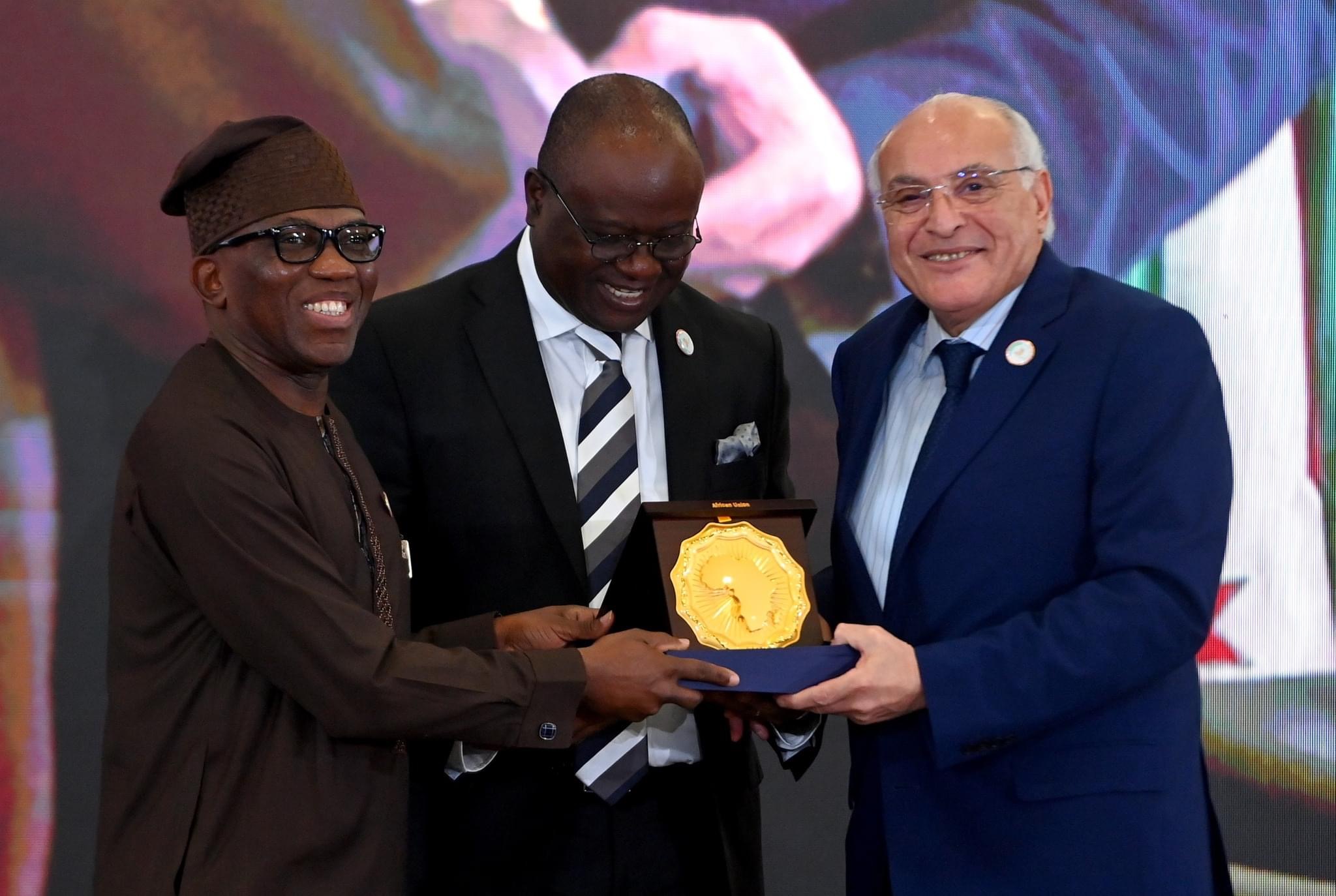 Ataf enfonce le clou sur le fiasco des dettes africaines de Bouteflika