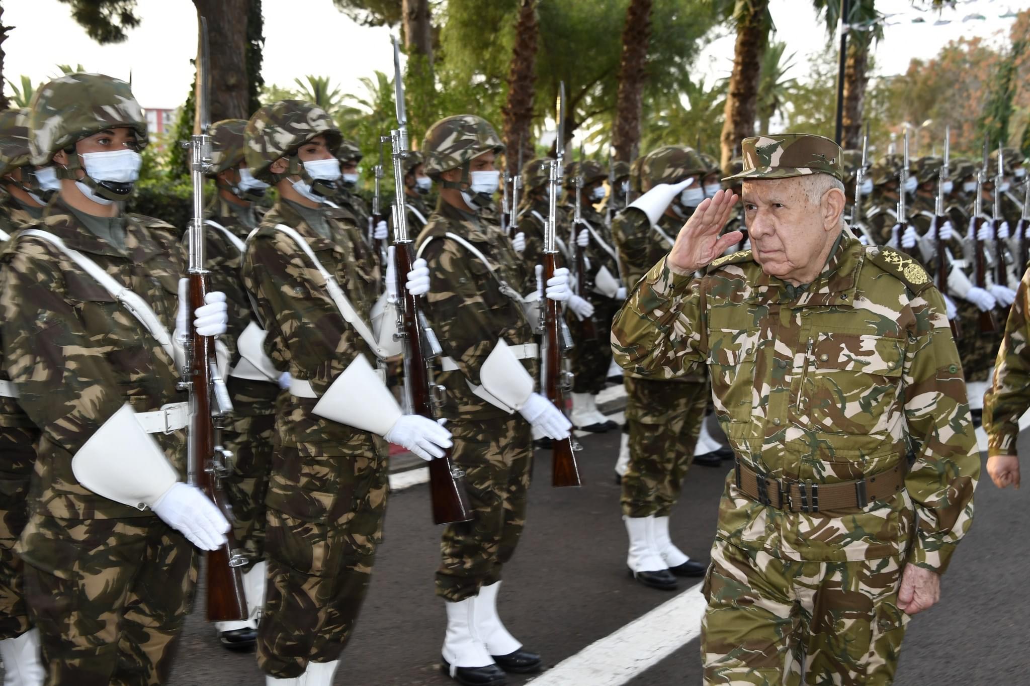 شنقريحة يدعو الجزائريين للالتفاف حول “المشروع النهضوي” للجزائر الجديدة