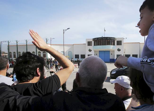 Affaire CNLD : relaxe pour les familles des détenus au tribunal de Sidi M’hamed