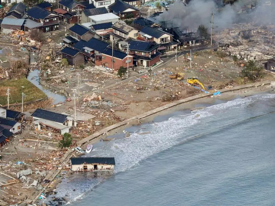 Séismes au Japon : course contre la montre pour sauver des vies