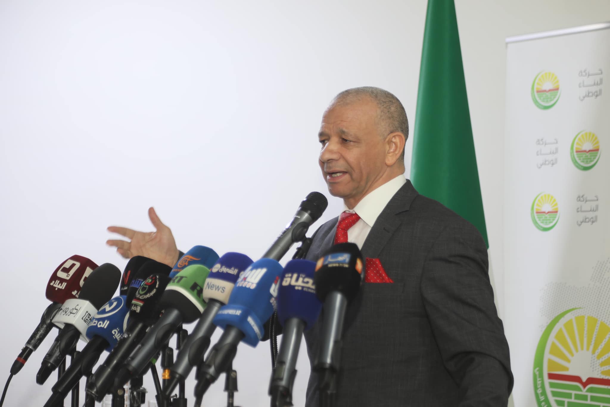 Présidentielle 2024 : Bengrina, un “trouble-fête” opportuniste ?