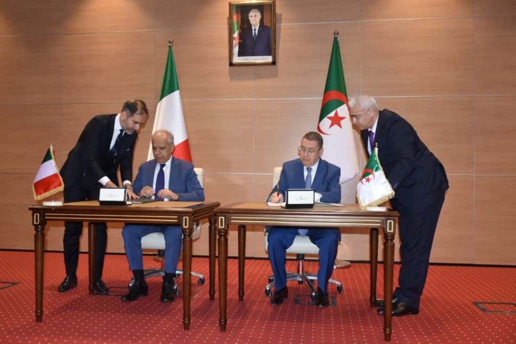 الجزائر و إيطاليا تراجعان إتفاقية أمنية بعد 25 سنة عن توقيعها لهذه الأسباب