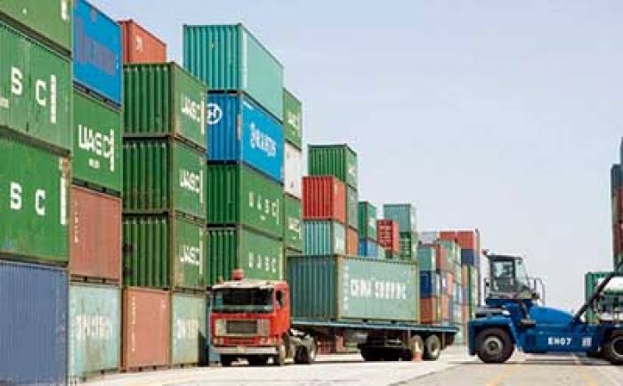 وزير المالية:” عدد المصدرين الجزائريين بلغ 5500 »