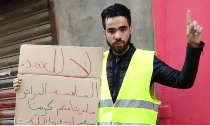 المعتقل لعلامي “يتعرض للضرب في السجن” ويُقرّر الدخول في إضراب عن الطعام