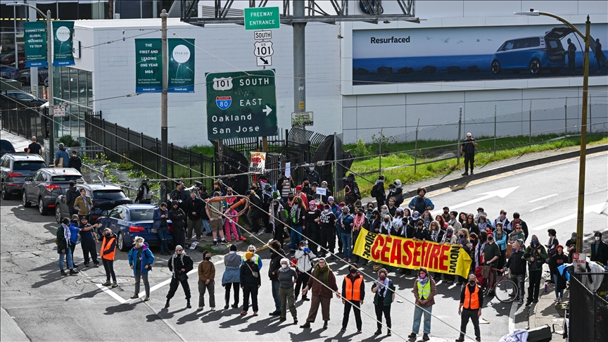 كاليفورنيا: متضامنون مع فلسطين يقتحمون فندقا استضاف الرئيس بايدن