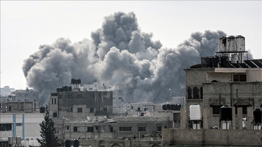 قتلى وجرحى في غارات متواصلة للاحتلال الإسرائيلي على غزة